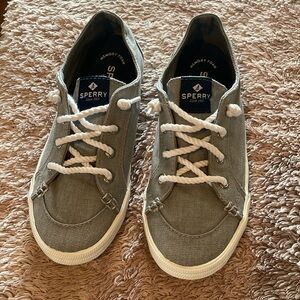 SPERRY Womens TopSider Sneaker - size 6